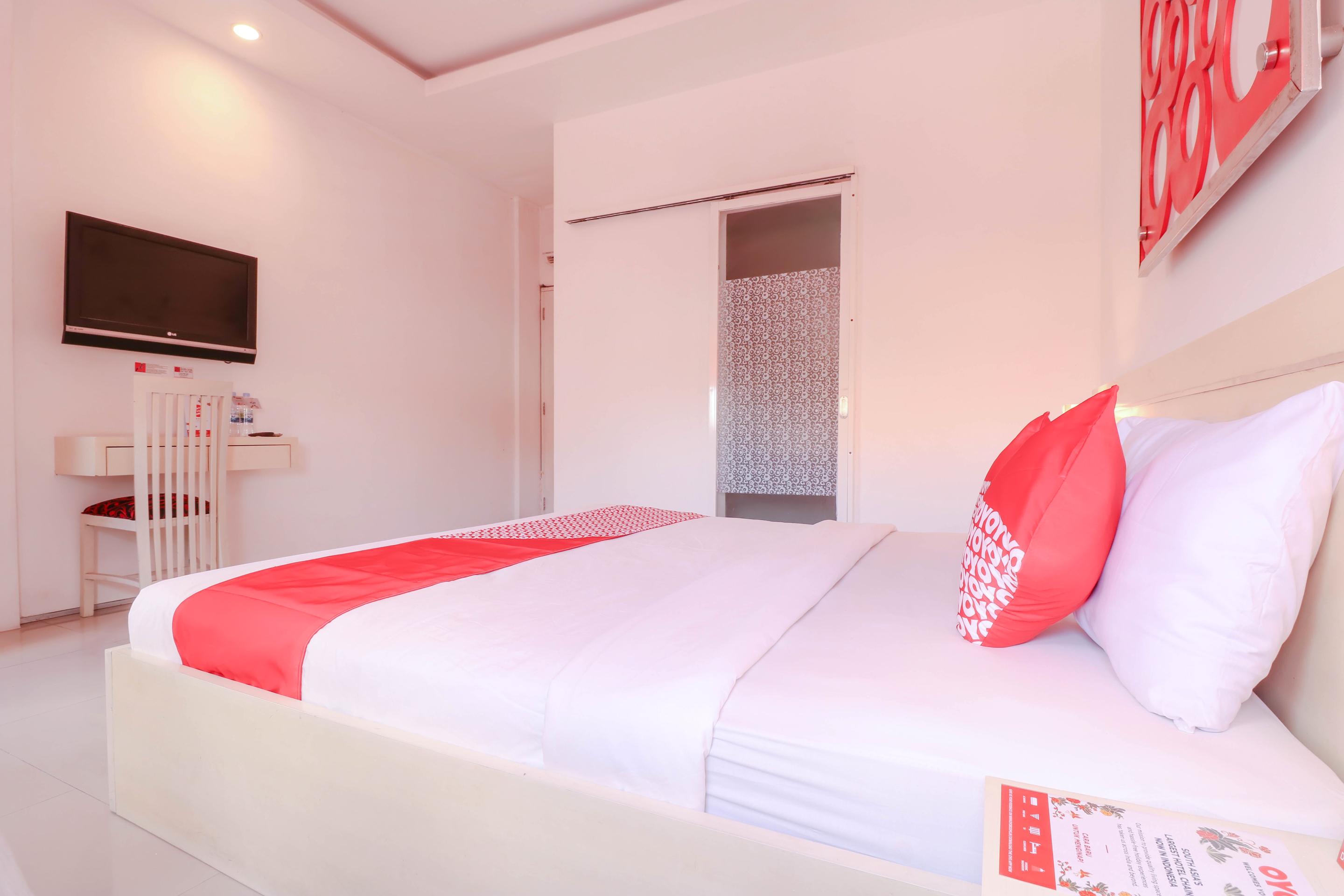 Oyo 1489 Simona Hotel Kerobokan Eksteriør billede