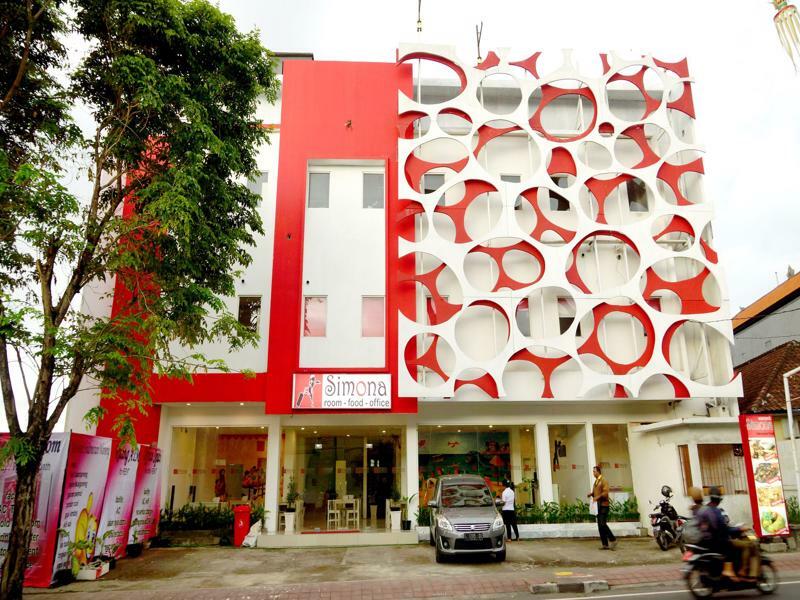 Oyo 1489 Simona Hotel Kerobokan Eksteriør billede